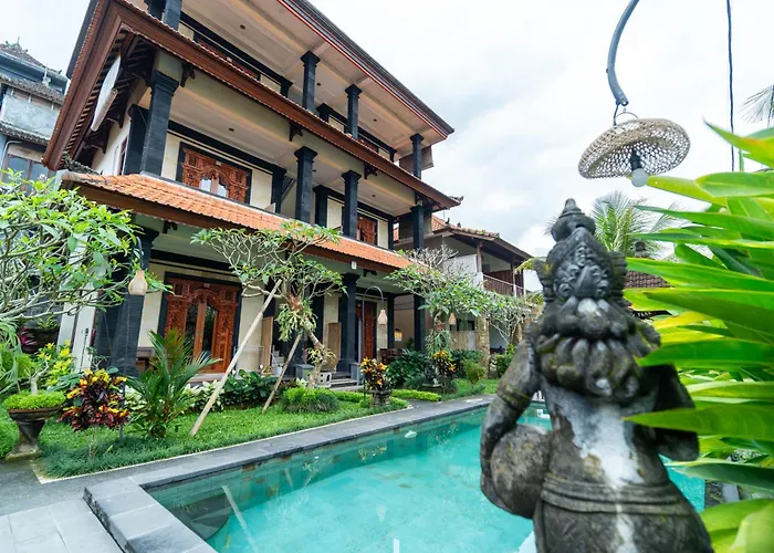Surawan Bisma Affittacamere 3*